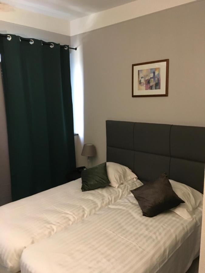 Hotel Dorele Montargis Zewnętrze zdjęcie