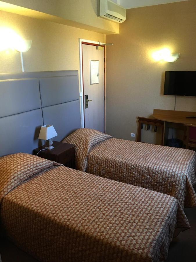 Hotel Dorele Montargis Zewnętrze zdjęcie