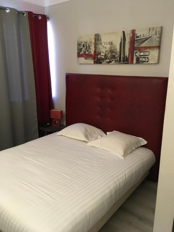 Hotel Dorele Montargis Zewnętrze zdjęcie
