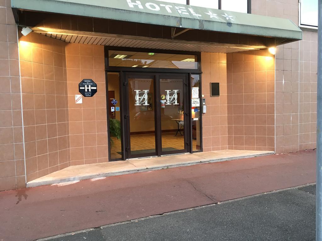 Hotel Dorele Montargis Zewnętrze zdjęcie