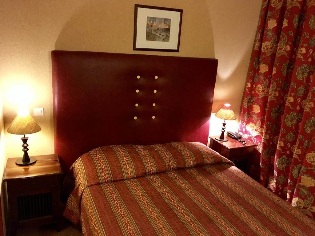 Hotel Dorele Montargis Zewnętrze zdjęcie