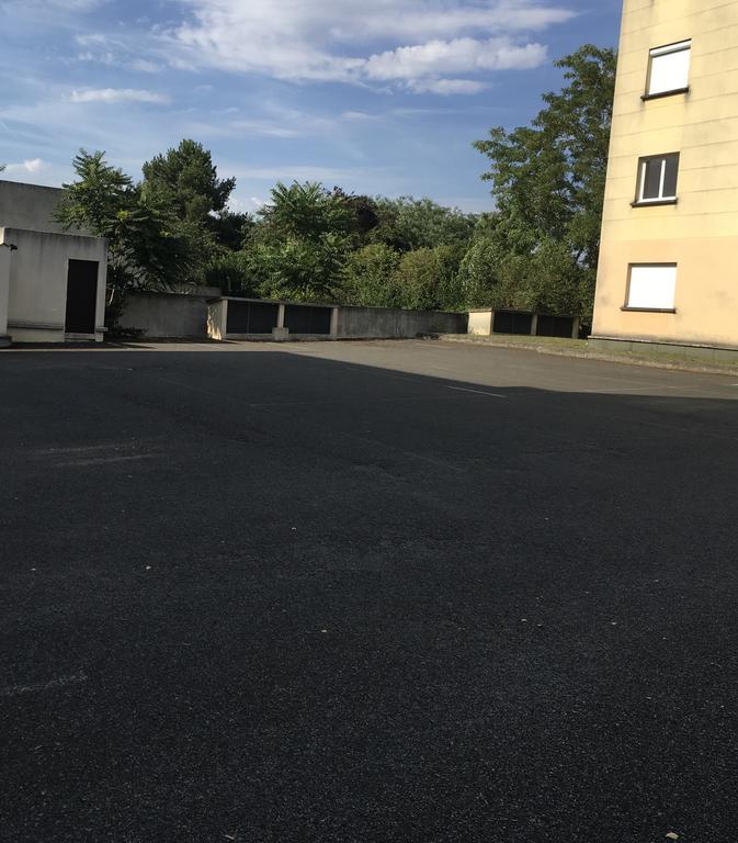Hotel Dorele Montargis Zewnętrze zdjęcie