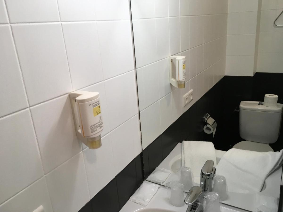 Hotel Dorele Montargis Zewnętrze zdjęcie
